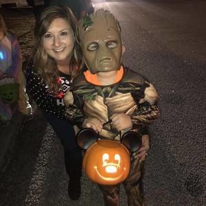 Meet your Posher, Crystal